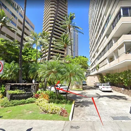 Waikiki Studio Steps To Beach-Mall Free Parking-Wifi